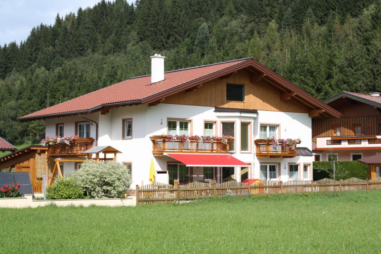 Alpenjuwel Appartements Flachau Exterior photo